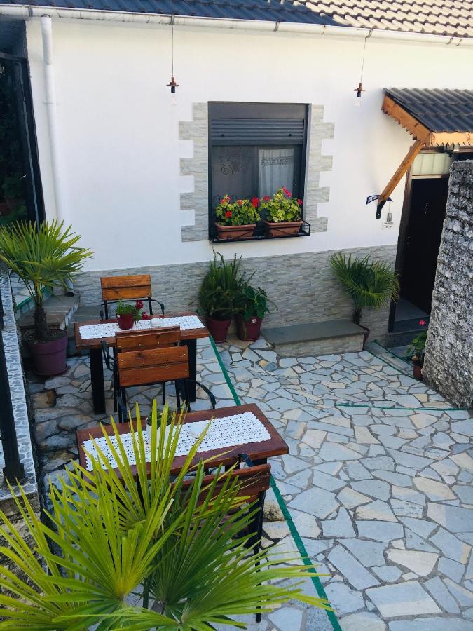 Kore Guest House Gjirokastër Exteriér fotografie